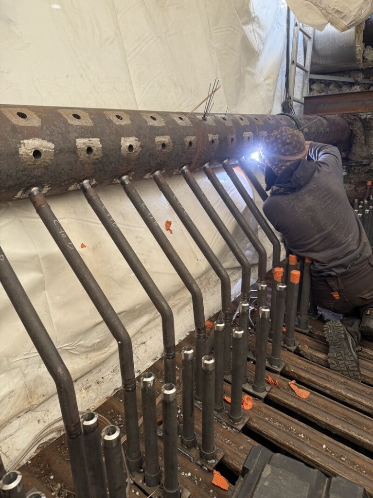 Assemblage tubes sur tambour