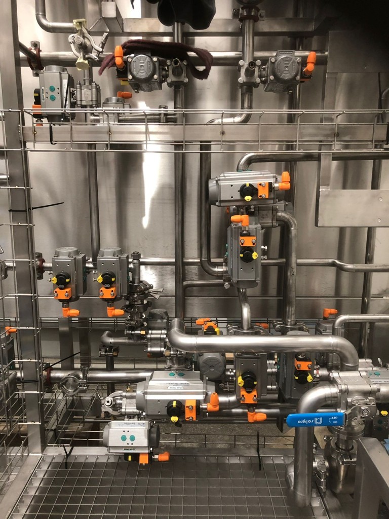 Skid process - assemblage